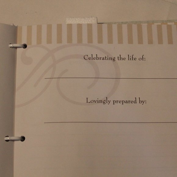 Funeral Book Memorial Service In Loving Memory Record Chapters Of Life (119) - Picture 4 of 4